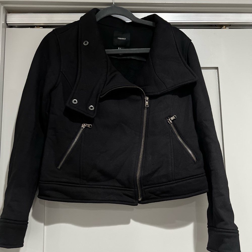 Forever 21 Casual Black Jacket